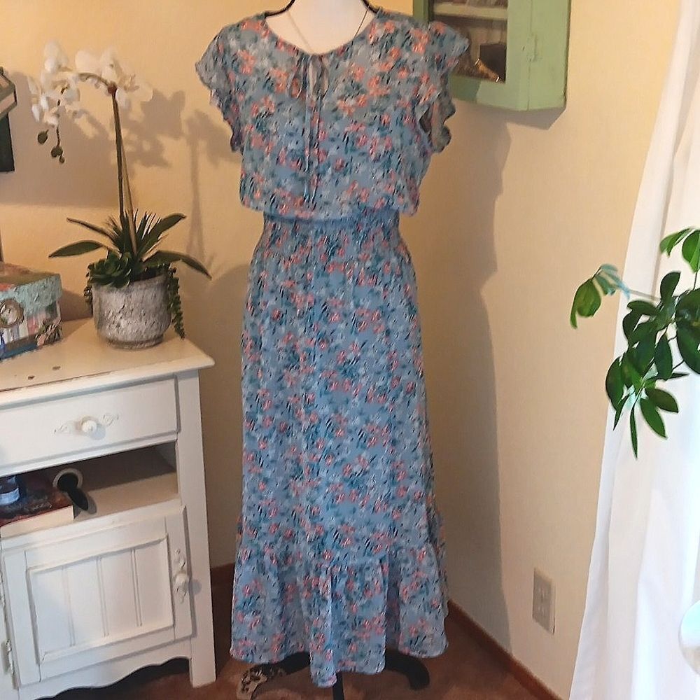 Gypsies & Moondust Tiered Floral Dress. Cottagecore, Prairie, Shirred